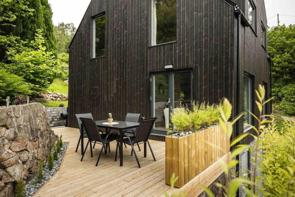 Cozy Villa In Bomlo Exterior foto